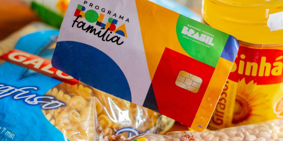 Descubra como a recepção de pensão alimentícia impacta a elegibilidade para o Bolsa Família e quais as implicações para as famílias inscritas no Cadastro Único.