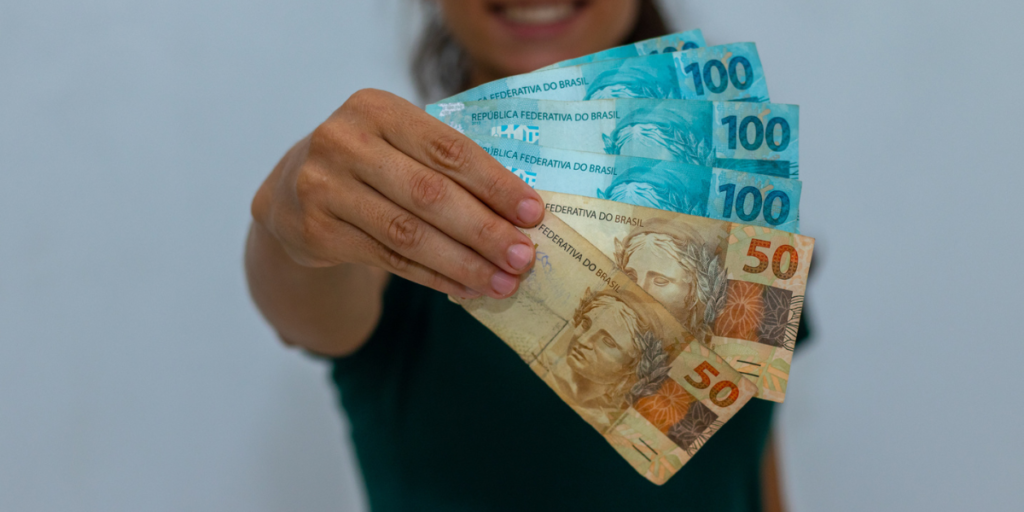 Receba R$ 9.200 do NOVO Benefício do governo para inscritos no CadÚnico!