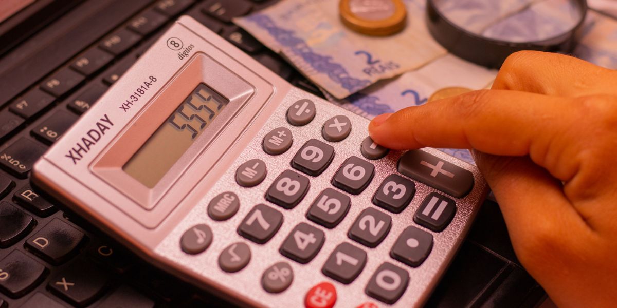 Aproveite o Mutirão de Negociação até 15 de abril para renegociar suas dívidas com descontos significativos e recuperar sua saúde financeira.