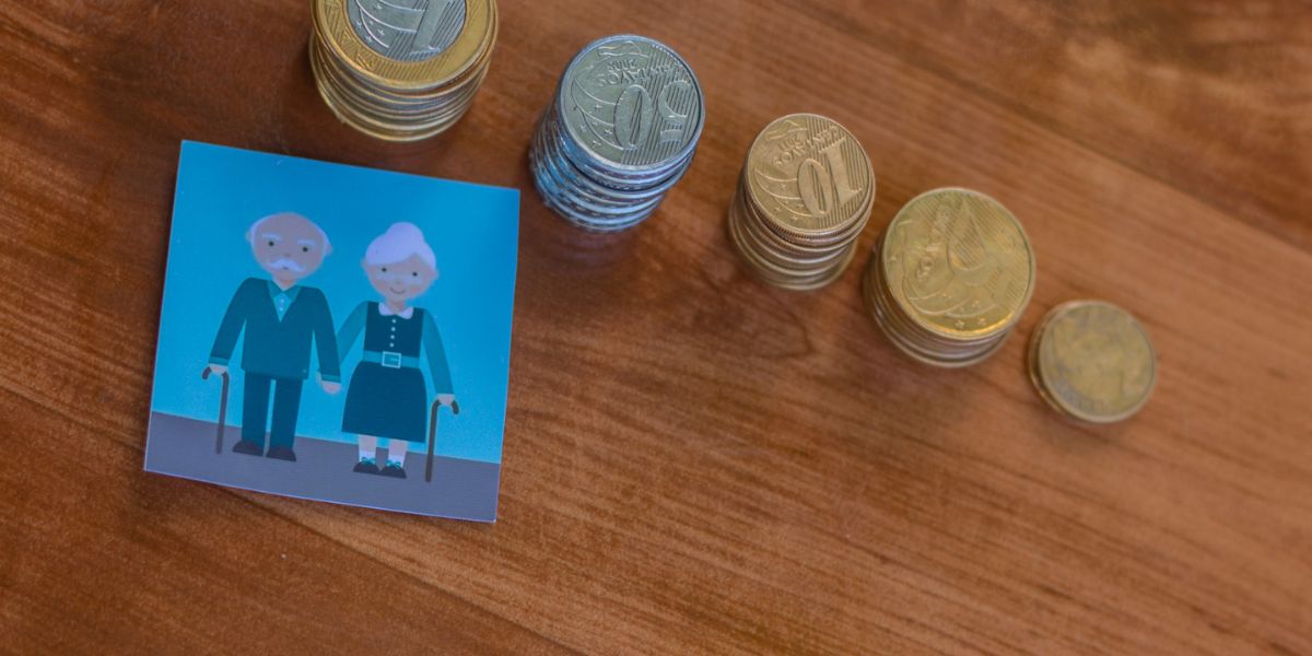 Descubra como a Carteira do Idoso e o Cadastro Único podem abrir portas para uma série de benefícios sociais essenciais para a terceira idade no Brasil hoje.