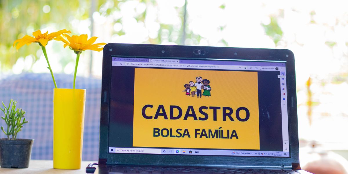 Descubra como atualizar o CadÚnico pela internet para evitar bloqueios no Bolsa Família e garantir benefícios essenciais.