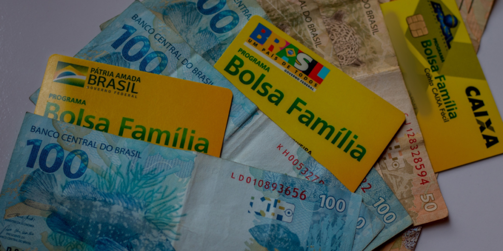 Bolsa Família e o empréstimo de aproximadamente R$ 20.900 liberou Quem tem nome sujo pode solicitar