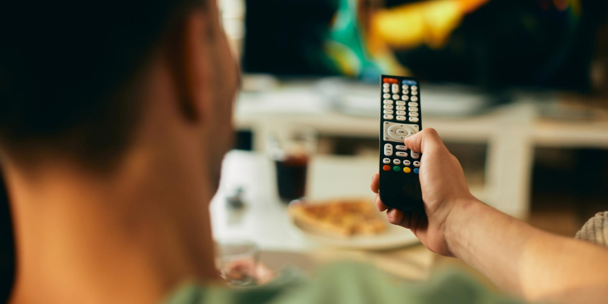 Beneficiários do Bolsa Família precisam fazer isto para não ficarem sem TV! KIT é totalmente gratuito; entenda!