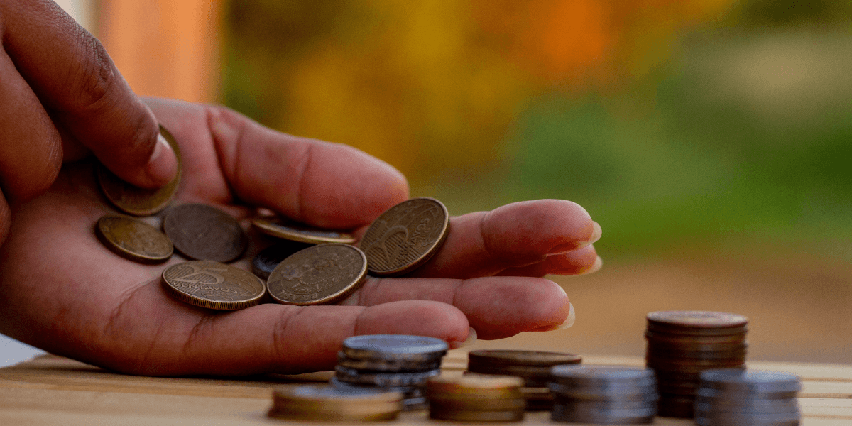 Beneficiários irão investir Saiba se é possível guardar o Bolsa Família na poupança!