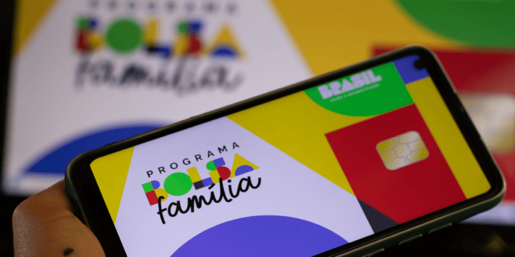Governo Federal bate o martelo e divulga toda a verdade sobre o fim do Bolsa Família e mudanças no valor!
