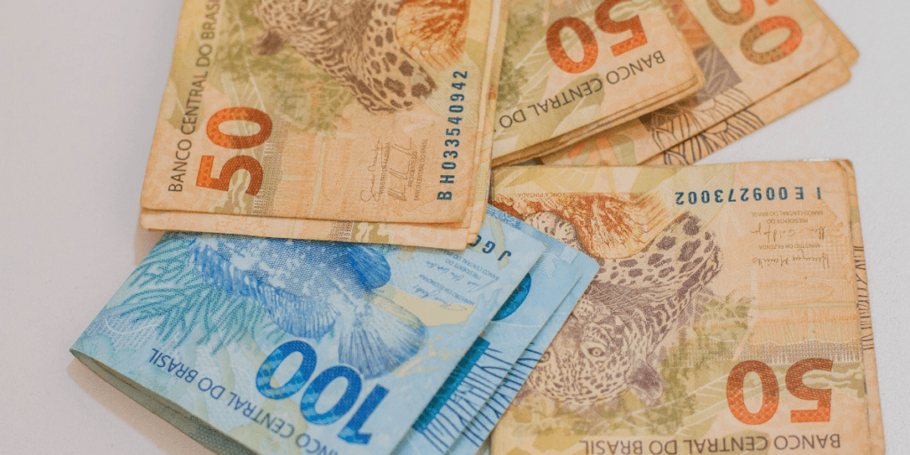 Já tem data para Governo retomar os repasses deste programa que garante + R$ 8 mil aos brasileiros; veja!