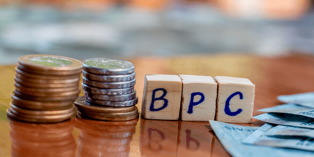 Repasses do BPC aumentaram e com isso novos benefícios podem ser CONGELADOS pelo Governo entenda!