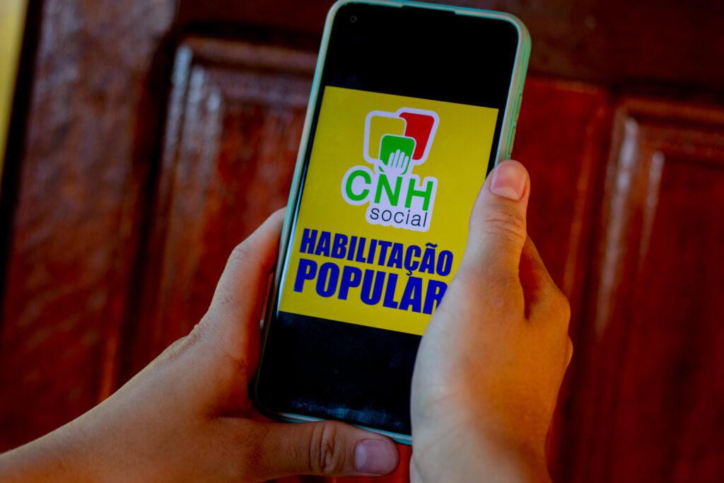 Atenção! Inscritos no CadÚnico já podem pedir a CNH gratuita