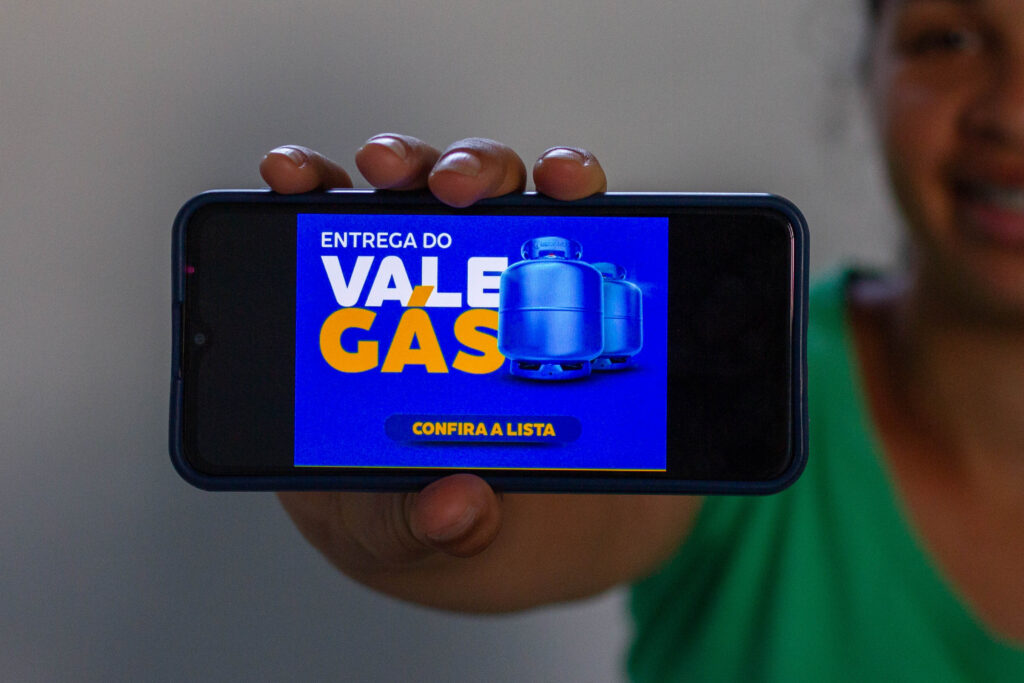 Você recebeu mensagem para receber parcelas acumuladas do Vale-gás? Cuidado!