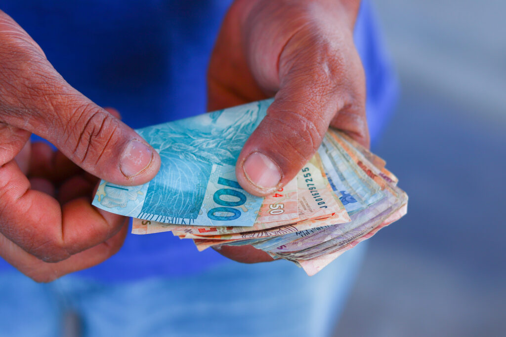 Auxílio Brasil