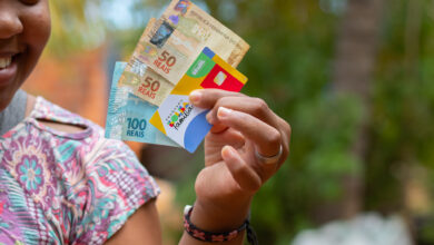 Se você recebe o Bolsa Família, use-o com sabedoria ou pode perdê-lo.