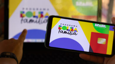 Bolsa Família em dobro.