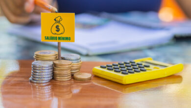 Com o reajuste do salário mínimo, algumas regras de benefícios sociais mudam junto.
