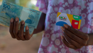 Precisando sair do vermelho? Veja como o empréstimo do Bolsa Família pode ajudar!
