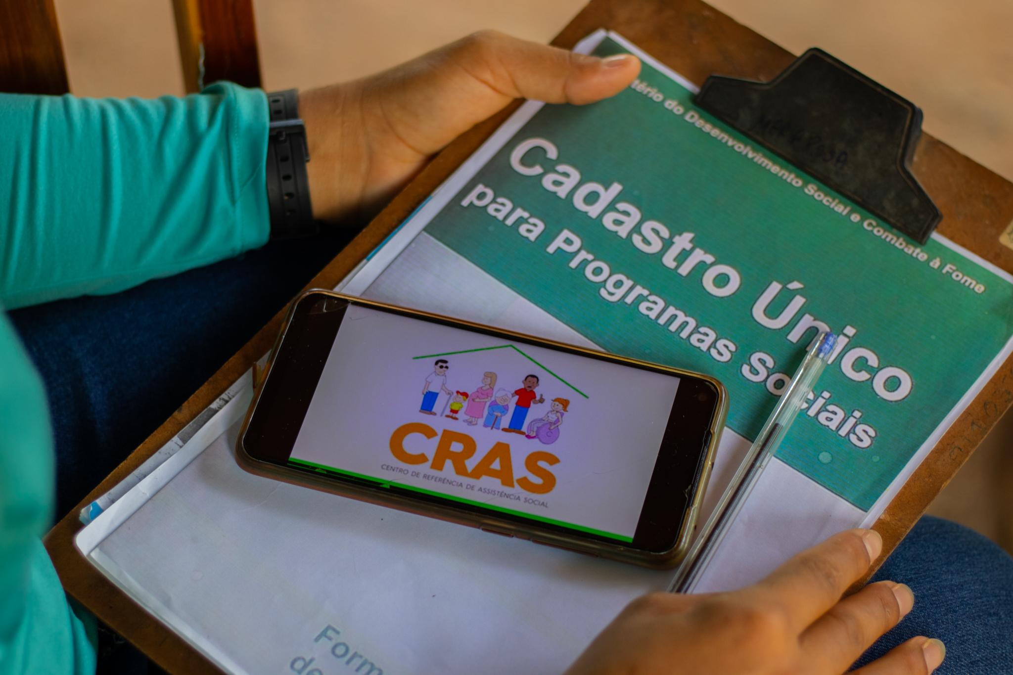 CRAS + CadÚnico.