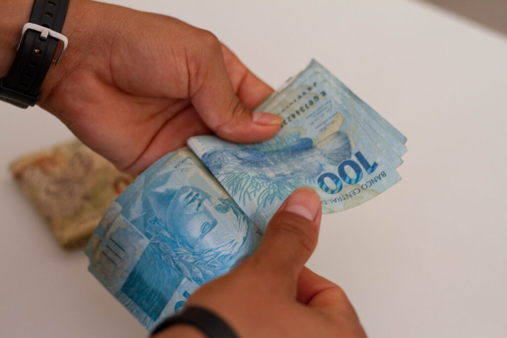 Você sabia que pode receber vários benefícios do CadÚnico simultaneamente? Veja como funciona!