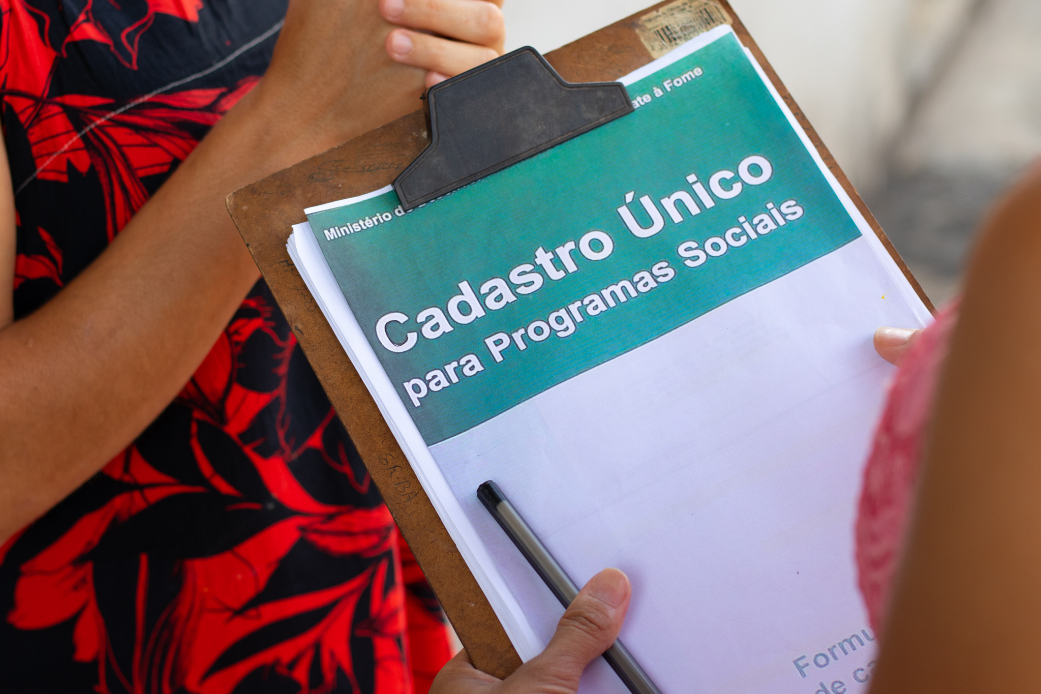 Você sabia que os beneficiários do cadastro Único recebem cestas básicas? Confira.