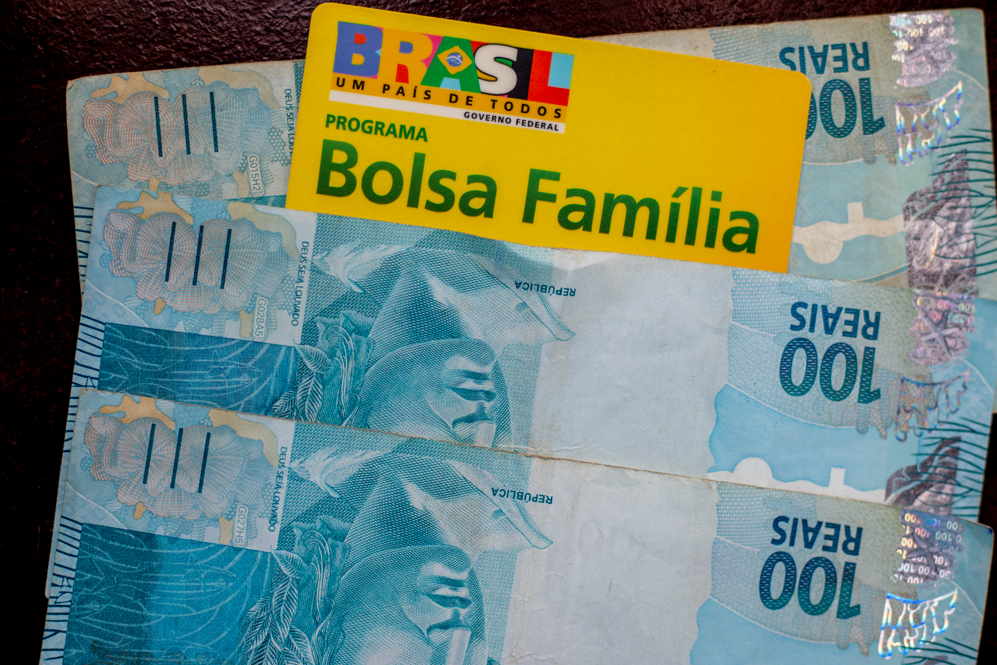Se você recebe o Bolsa Família, saiba como vai funcionar o emprego para beneficiários.