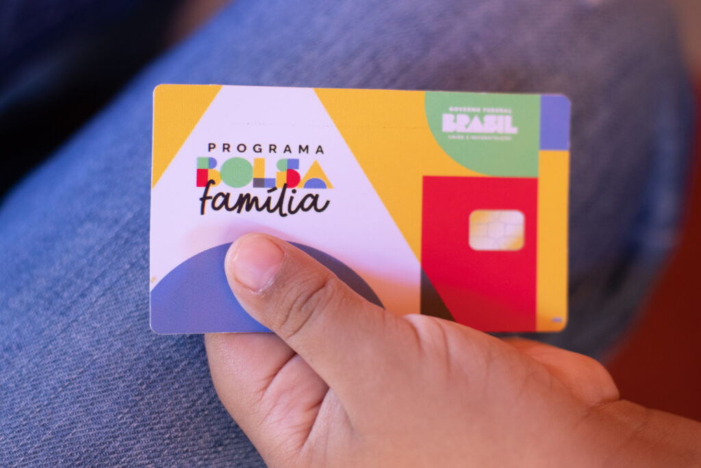 Você sabia que pode perder seu Bolsa Família por estes motivos? Confira.