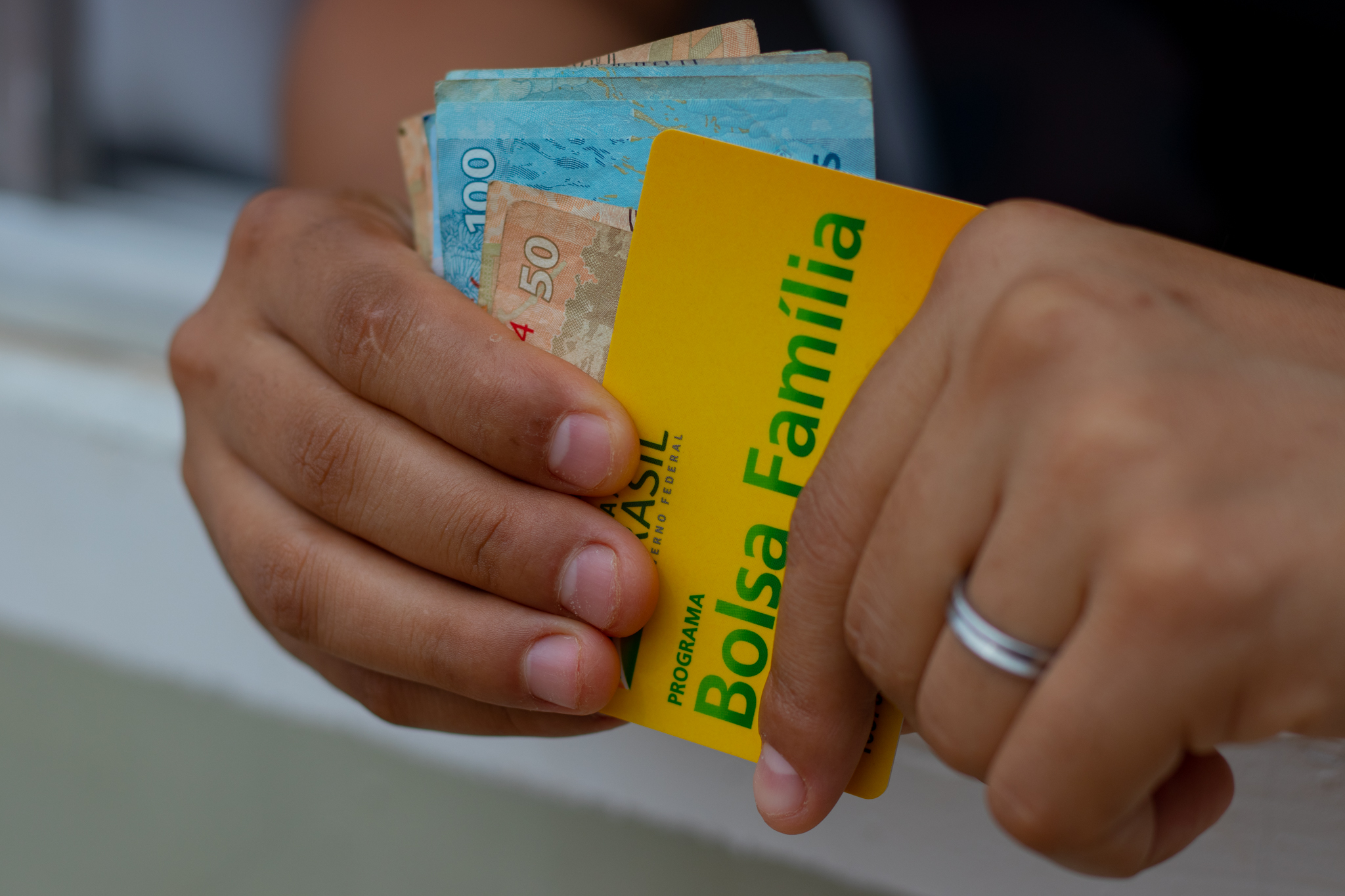 Neste mês, milhares de famílias terão acesso antecipado ao Bolsa Família.