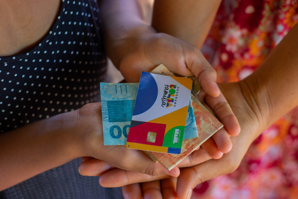 Está com o nome sujo e ficou com medo de perder o Bolsa Família ou o BPC? Fique atento!