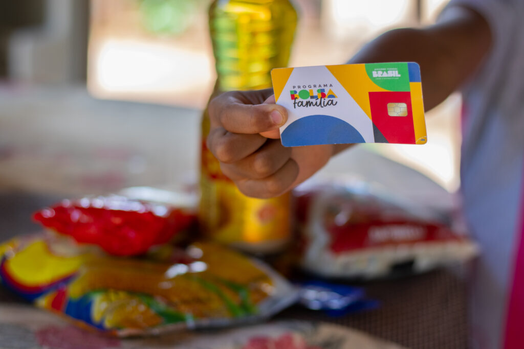 Você sabia que pode receber uma cesta básica do CadÚnico no valor de R$ 330? Veja como!