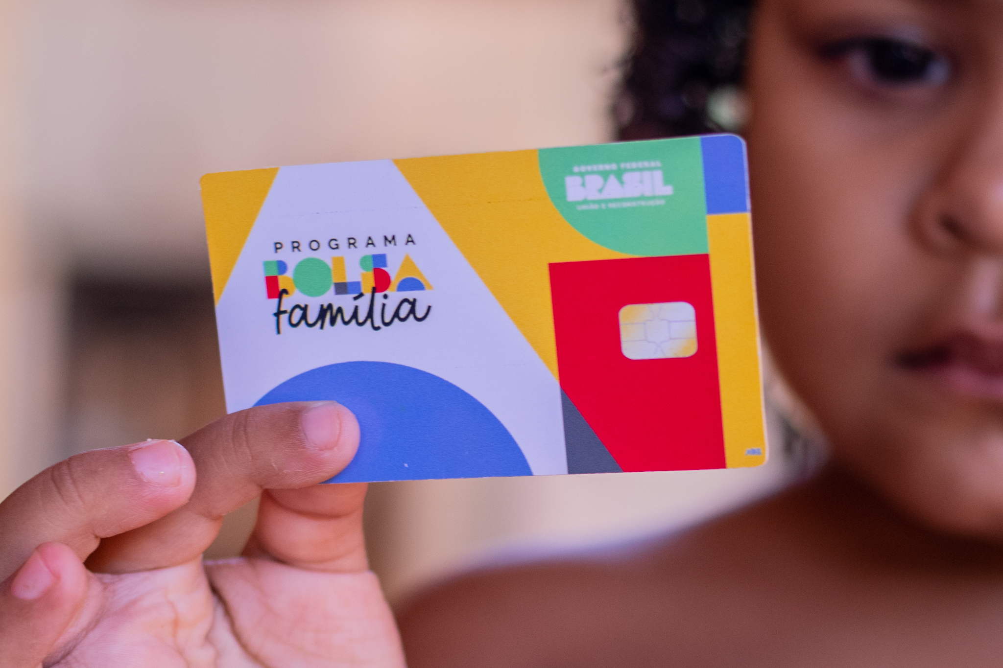 Novo bônus do Bolsa Família será pago em 2025 conforme a idade do seu filho