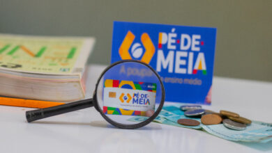 O Pé-de-Meia é um dos benefícios mais importantes para alunos de todo país. Confira.