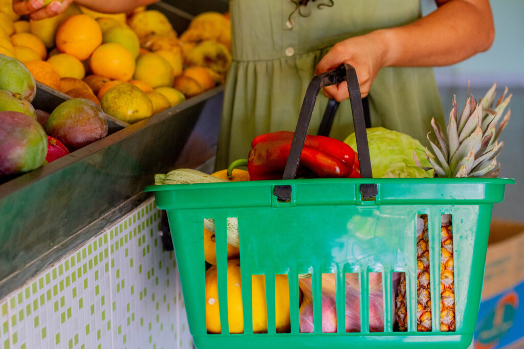 Prefeitura está distribuindo cesta básica para cidadãos de baixa renda; veja como receber