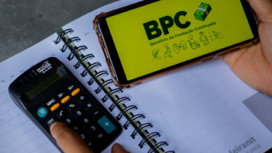 Quem já recebe BPC vai sofrer com as novas regras? Saiba como se prevenir de SUSPENSÃO!