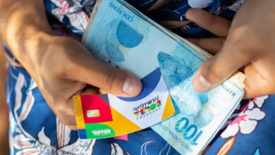 Já pensou em poder receber o Bolsa Família e os benefícios do INSS ao mesmo tempo? Confira.