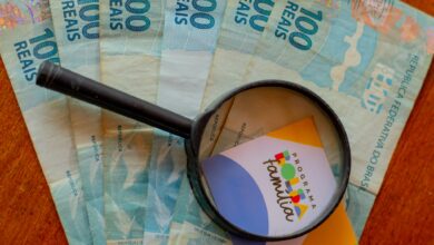 Sem dó nem piedade, governo vai suspender milhares de beneficiários do Bolsa Família