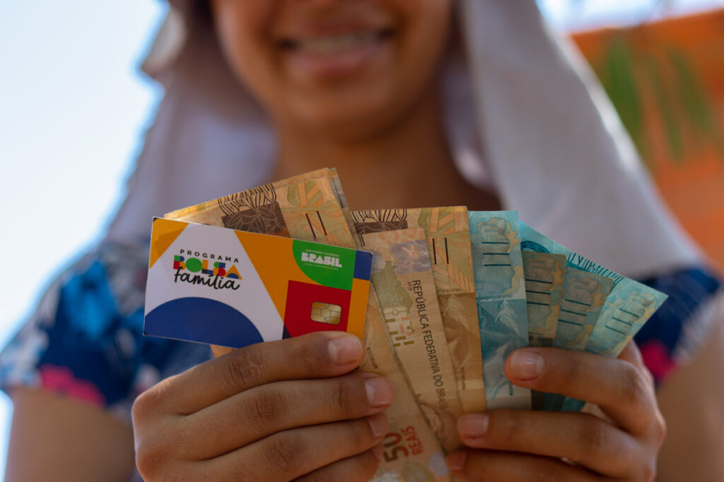Os beneficiários com NIS 5 já devem ficar de olho: o Bolsa Família chegou mais cedo.
