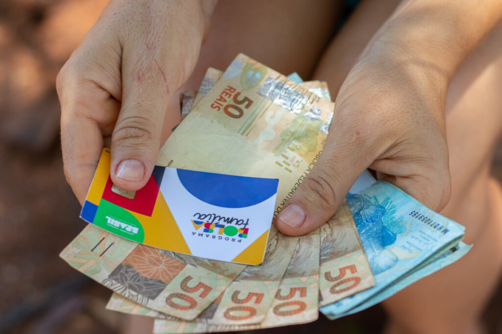 Valor do Bolsa Família vai aumentar em 2025? Descubra tudo que já sabemos!