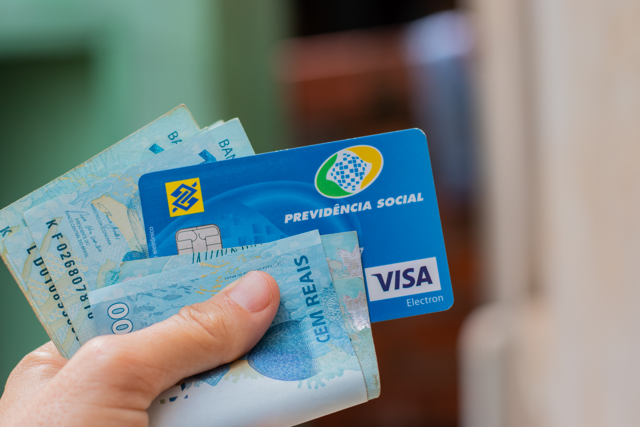 Você sabia que os aposentados têm todos esses direitos?