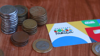 Bolsa Família terá valor ajustado para famílias com filhos em idade escolar