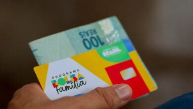 Bolsa Família vai chegar com BÔNUS de R$ 99 para 6 MILHÕES de famílias; válido a partir de 17/02!