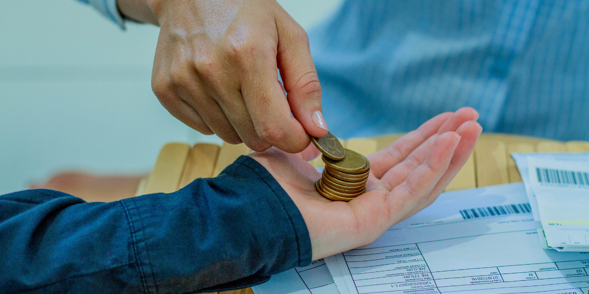 Cartão de R$ 100 te esperando confira se tem direito ao “Devolve ICMS”