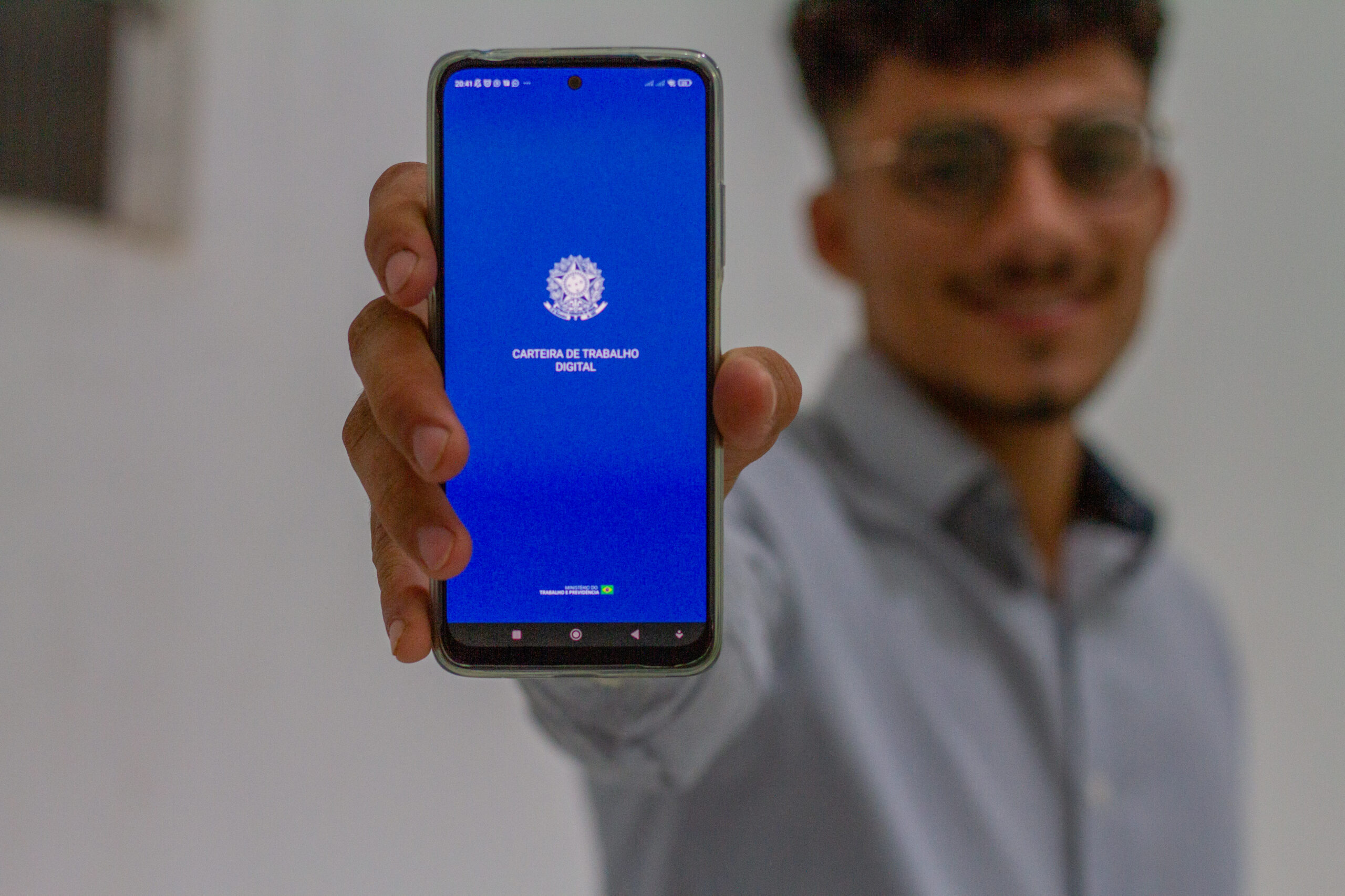 Você ainda não tem sua Carteira de Trabalho Digital? Veja coo emitir e aproveite!