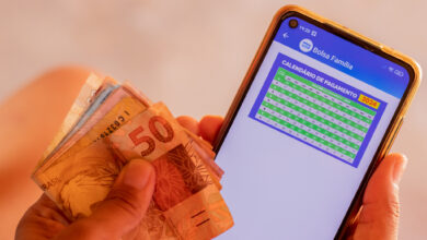 Já posso sacar o Bolsa Família? Entenda calendário do benefício e antecipação