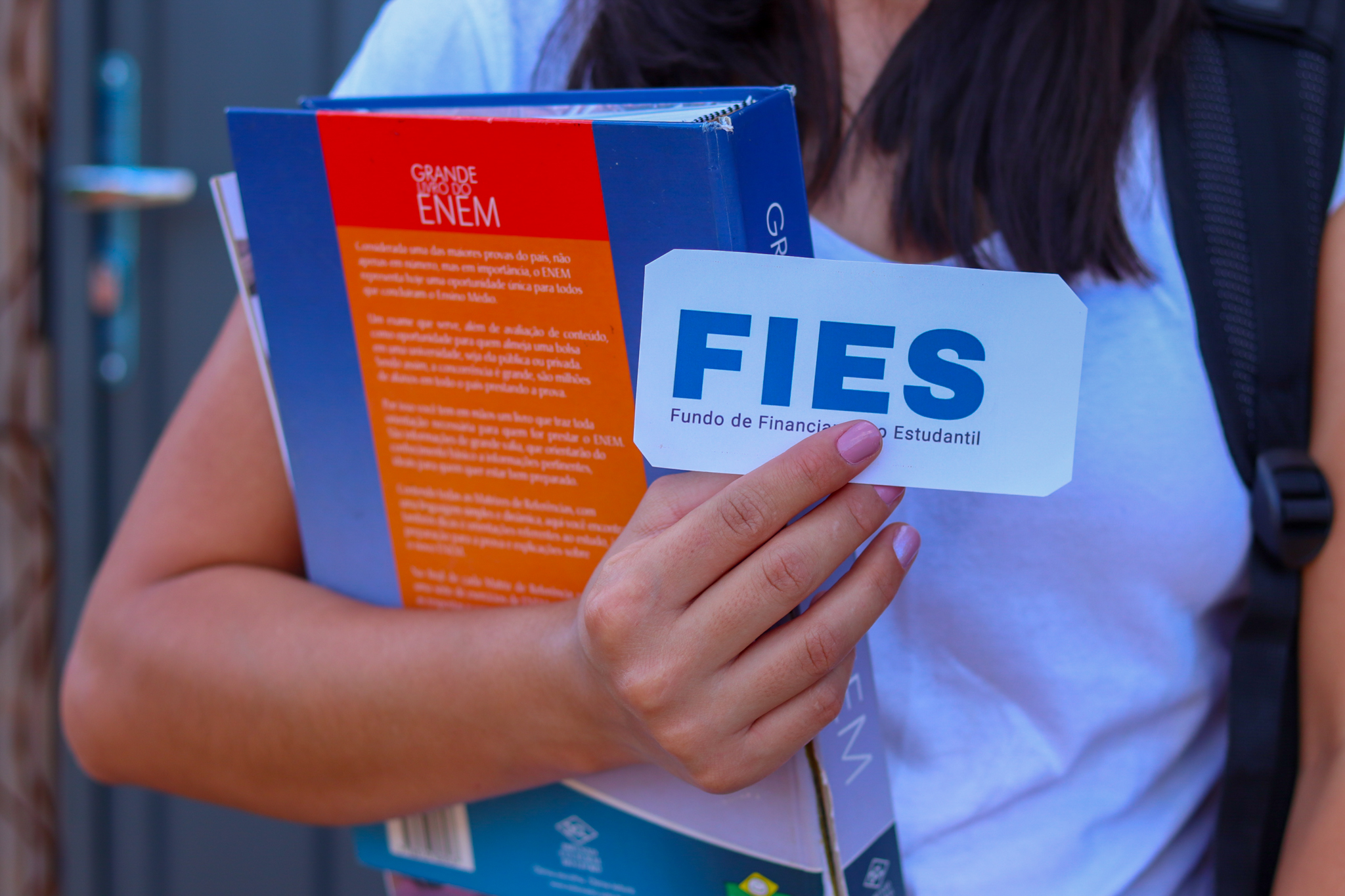 Quer uma chance de entrar na faculdade? Veja como o CadÚnico te coloca no Fies.