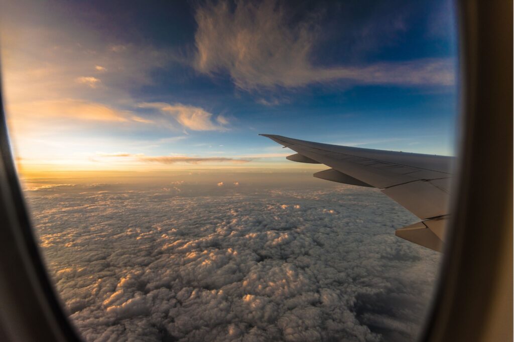 Já pensou em comprar passagens aéreas por preços baixos? Veja como ter acesso!