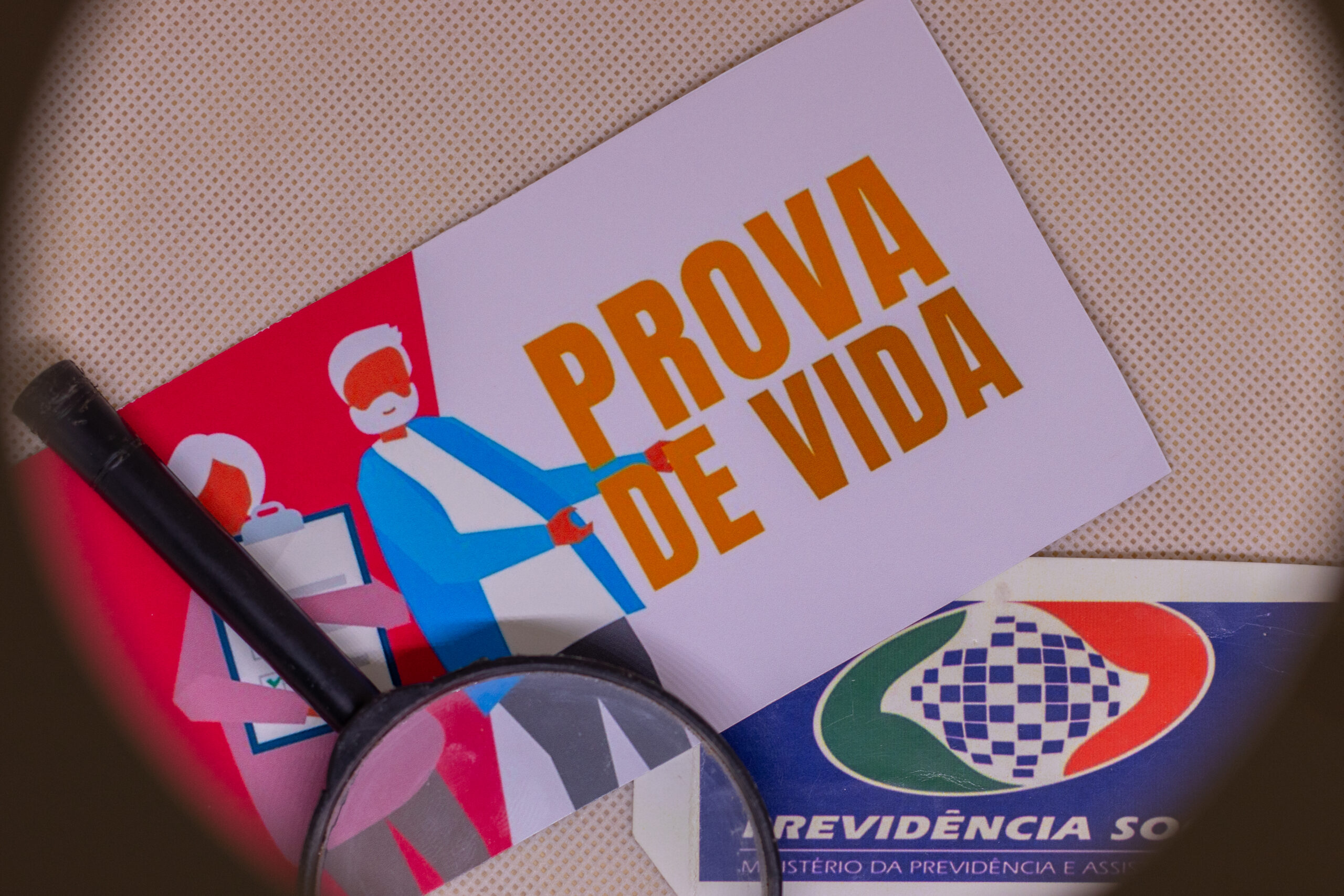 Quem precisar fazer a prova de vida este ano deve tomar cuidado para não cair em golpe.