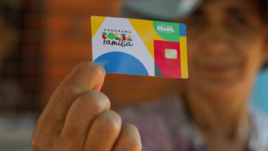 Quer receber o Bolsa Família ainda no mês de janeiro? Veja se é possível.
