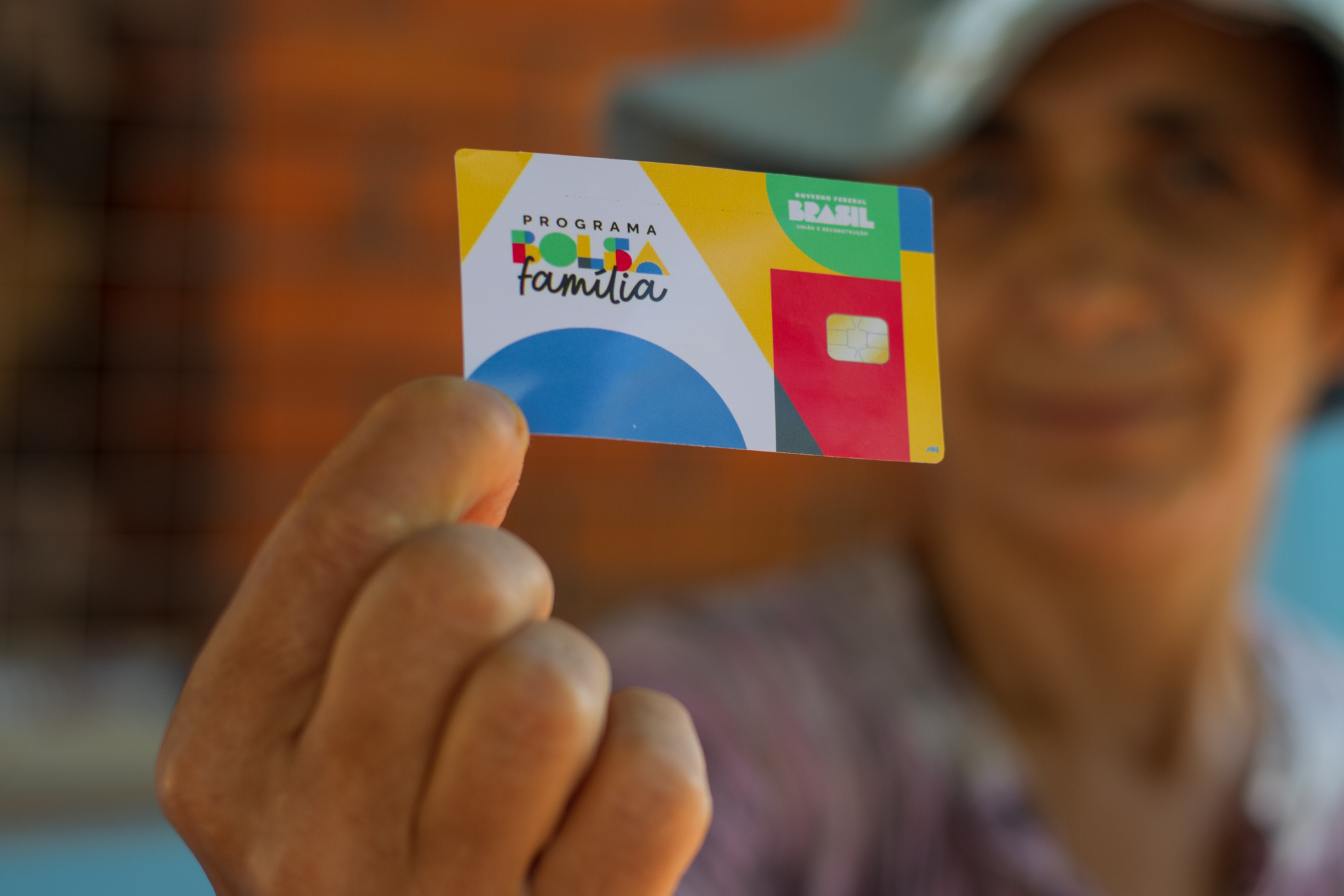 Quer receber o Bolsa Família ainda no mês de janeiro? Veja se é possível.