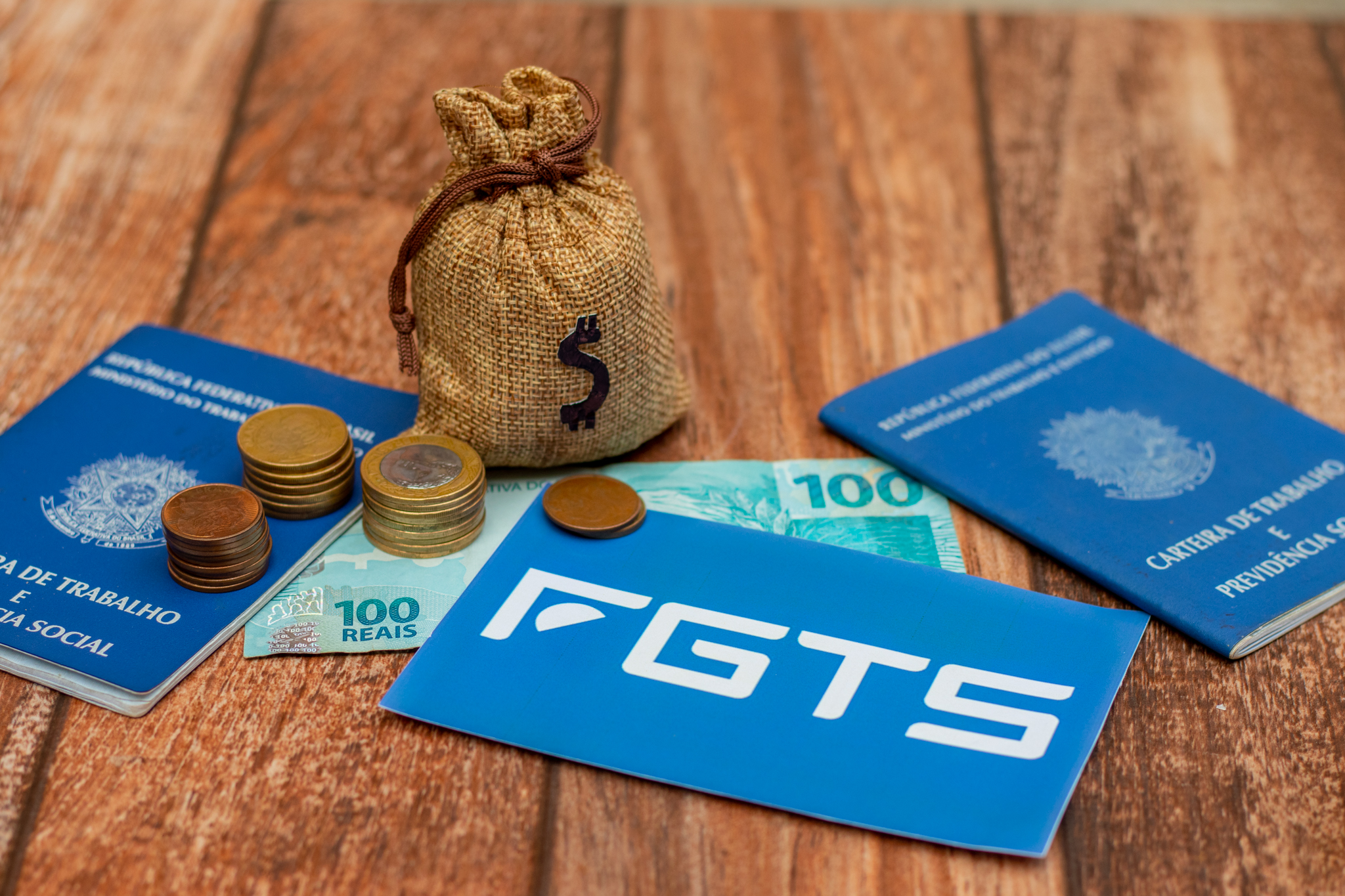 Aprenda a sacar mais de R$ 3 MIL de FGTS se foi demitido sem justa causa