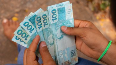 CAIXA confirma pagamento de R$ 3,9 MIL a partir de 03/03: saiba COMO acessar esse dinheiro