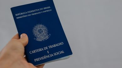 CLT: confira dias de folga do Carnaval e entenda regras sobre horas extras no período