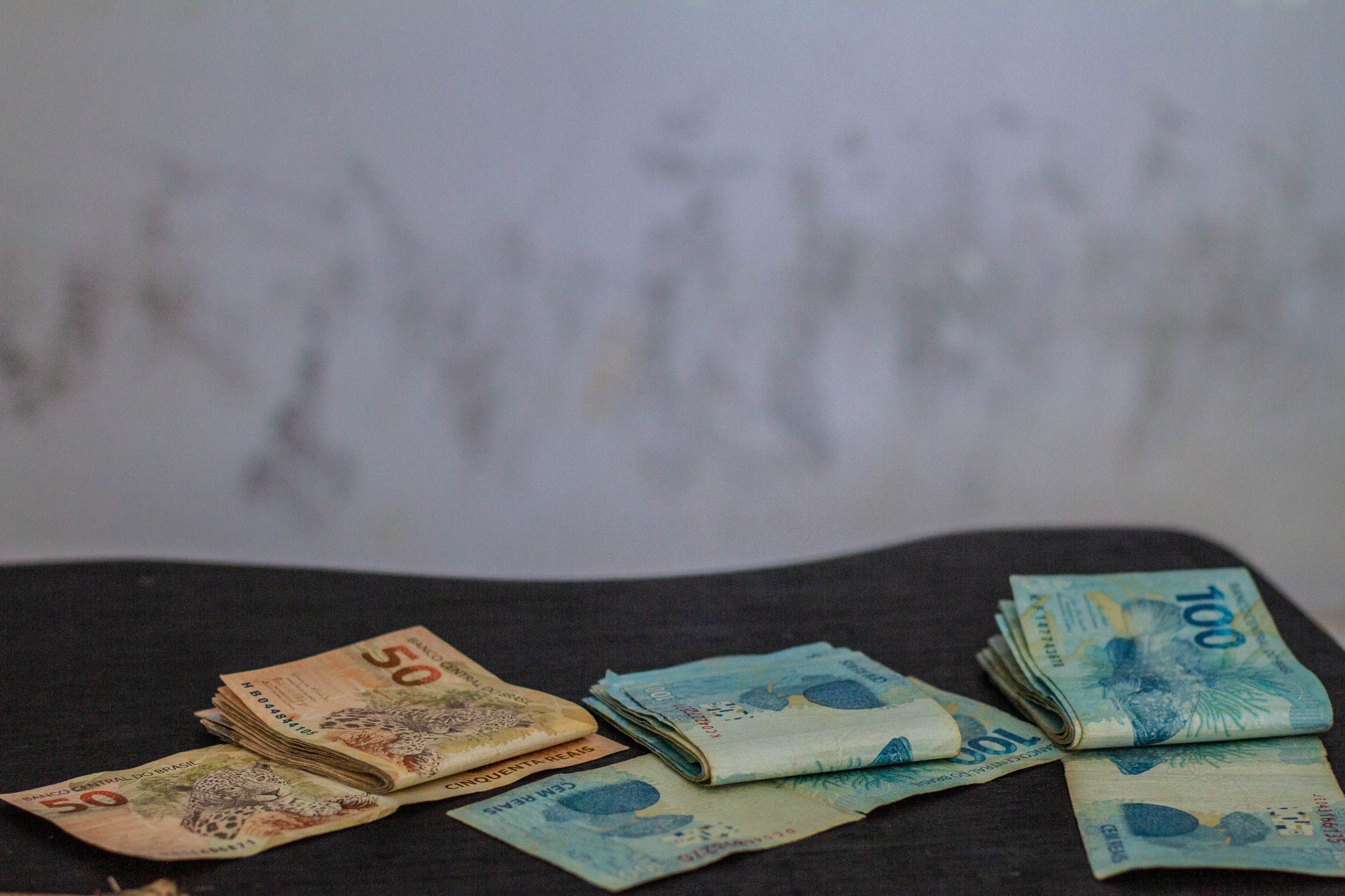 Celetistas podem receber até 2 salários no mês, desde que cumpram algumas regras SIMPLES
