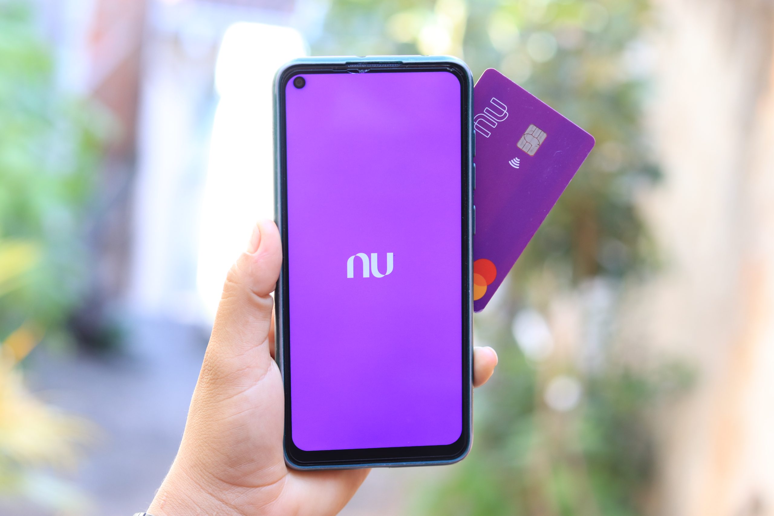 Clientes do Nubank são surpreendidos com novidade do roxinho: confira as regras para aproveitar!